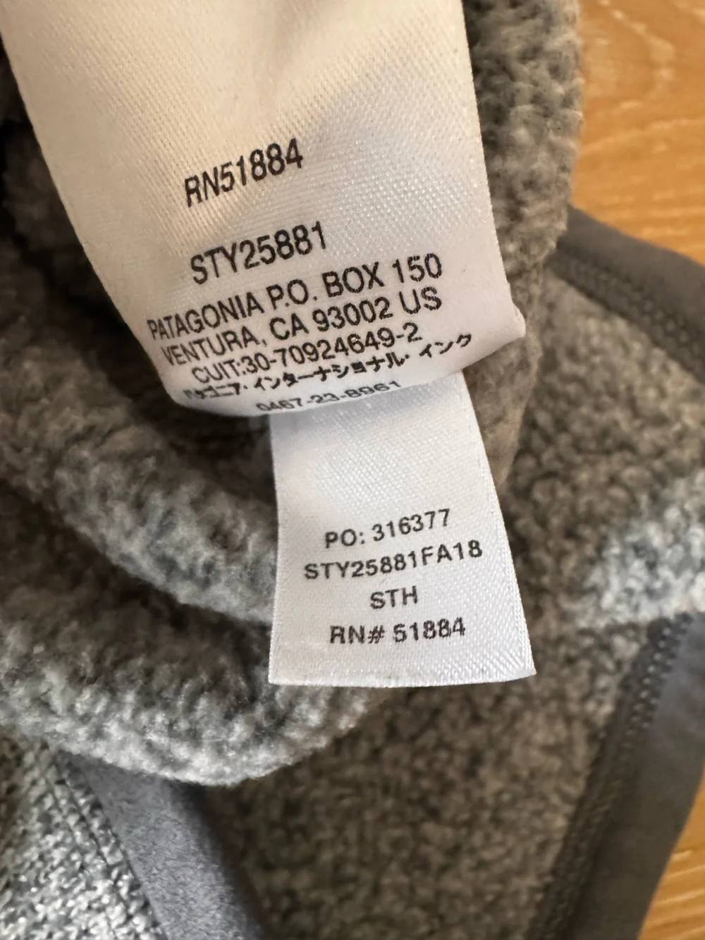 Patagonia Men’s Better Sweater Fleece Vest in Birch White Gray